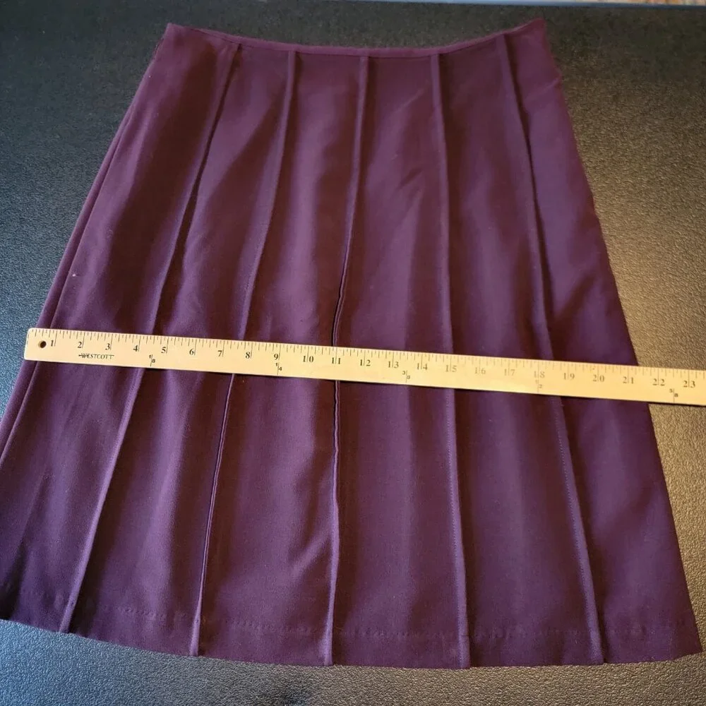 Versailles Skirt Dark Wine Pleated Side Zip Vintage Size 8 Career Classic‎